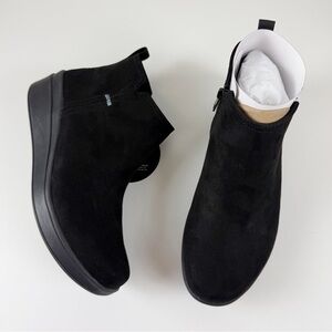 Ryka Lovely Water Repellent Wedge Ankle Booties Womens 8M Black Fabric NEW